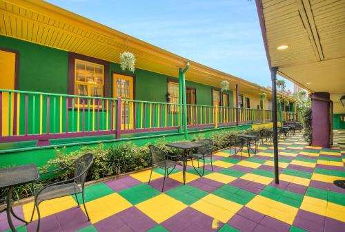 Historic Mardi Gras Inn