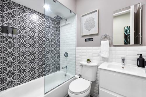 SWJ Whole Bldg - Largest Place in NYC_21 Beds_6 apts, New York (photo 2)