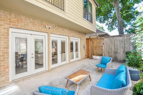 บริการและสิ่งอำนวยความสะดวก, Metro Family Getaway 3 Bedroom 3 Bathroom near บ้านกระป๋องเบียร์