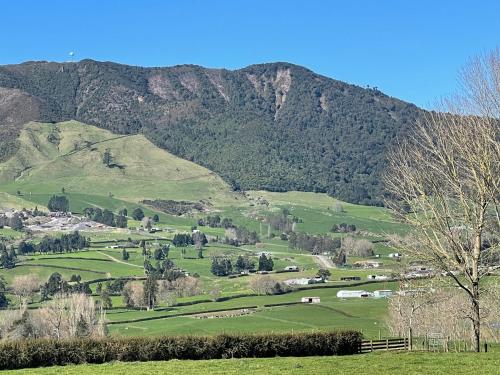 Okauia Lodge - Accommodation - Matamata