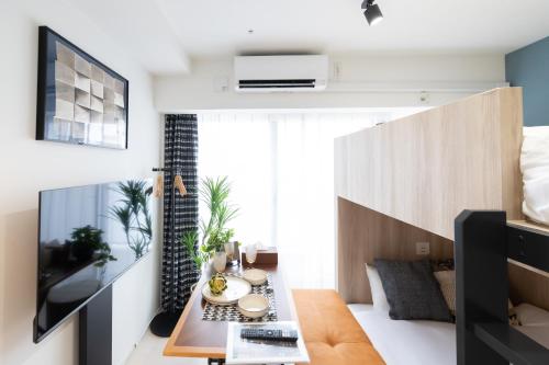 Primavera Namba Room Type - Deluxe Apartment
