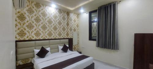 Hotel avadh regency