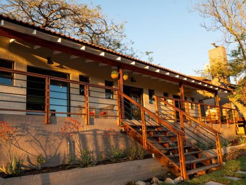 Pemandangan luar, Khululeka Safaris Lodge in Wild Fig Country Estate