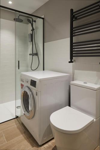 Jazzaldi Suite by FeelFree Rentals - image 2