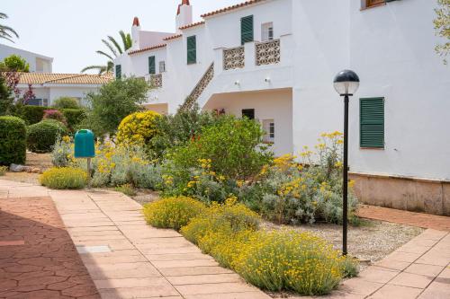 Apartamentos Sa Caleta