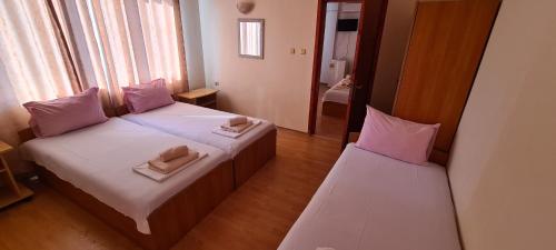 Sineva Guest House