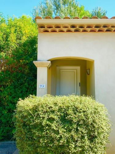 Appartement neuf et au calme proche Avignon