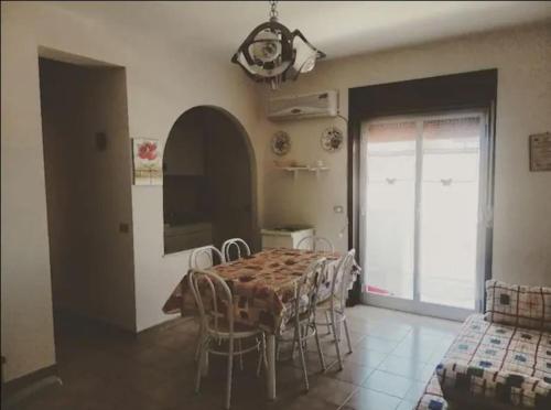  Fresco relax appartamento Finale di Pollina in Finale