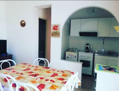  Fresco relax appartamento Finale di Pollina in Finale