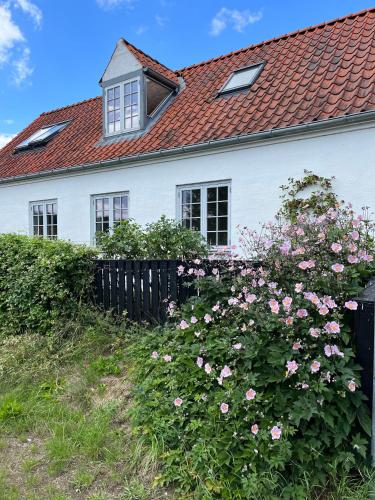 Scandi style appartment near beach great for families and couples