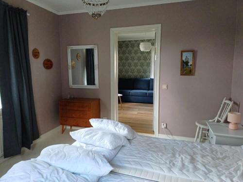 Sjötorps Säteris Bed & Breakfast Flygeln Room Type - Standard Family Room