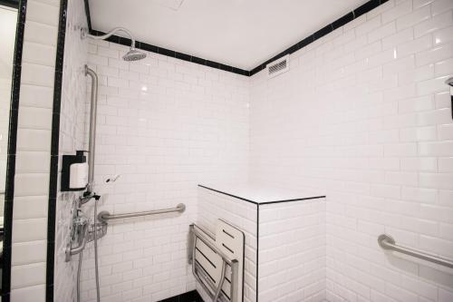 Room Mate Grace Boutique Hotel - image 11