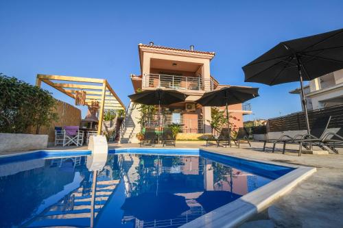 Nektarios & Eftychia Suites