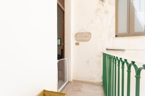 GuestHost - Between the Center and the Station - Trapani Apartment, Trapani (foto 7)