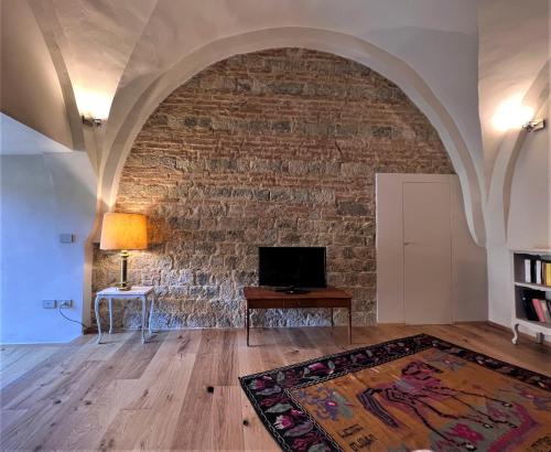 Two-Bedroom Apartment image 4