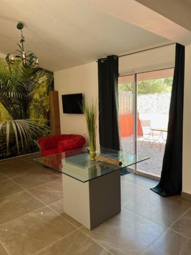 Gîte - Les Salons du Bastier gîte à louer Bois Communaux de Ginasservis