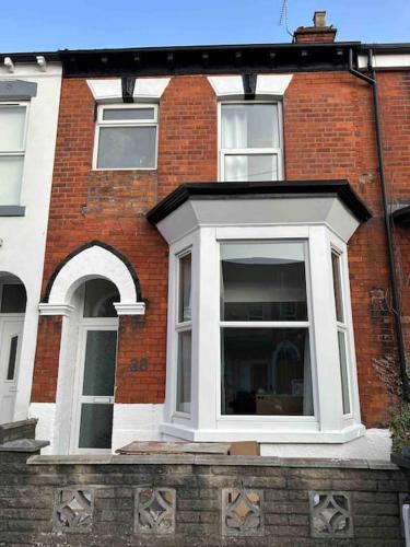 Newly refurbished 3 bed house