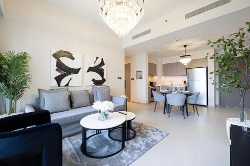 Magnificent Brand New Lux 2 BR Opera District, Dubai (photo 3)