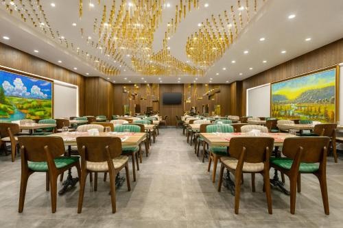 Ramada by Wyndham Istanbul Umraniye, Стамбул (фото 6)