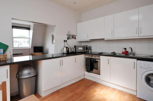 Spacious Apartment Central Bath, Bath (photo 5)