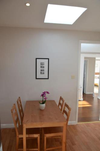 Spacious Apartment Central Bath, Bath (photo 4)