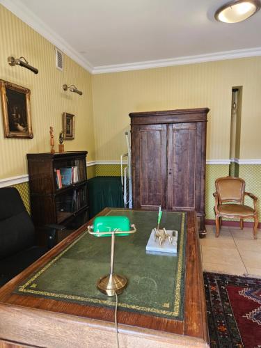 Barrister's apartments with fireplace Barrister's apartments with fireplace