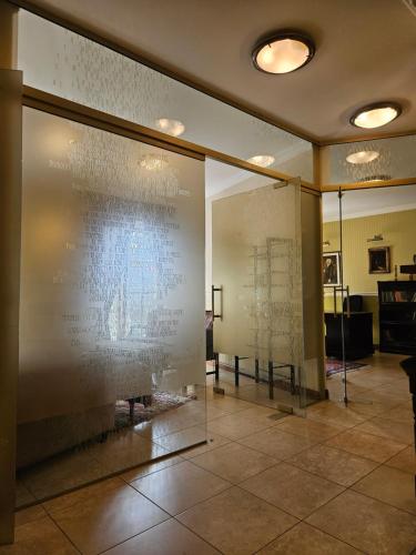 Barrister's apartments with fireplace Barrister's apartments with fireplace