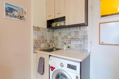 The Top Spot - Cute Little Studio in the Center by Flat Mаnager, Sofia (Foto 9)