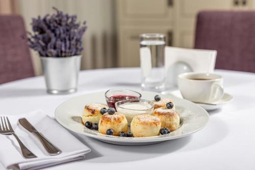 Food and beverages, Maidan Palace Hotel in Kyiv