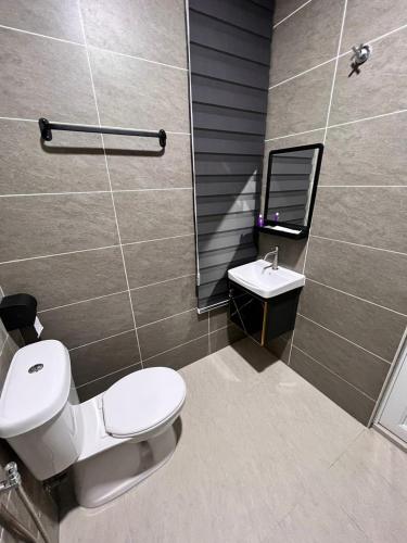 BEATRIX HOTEL Room Type - Deluxe Double Room