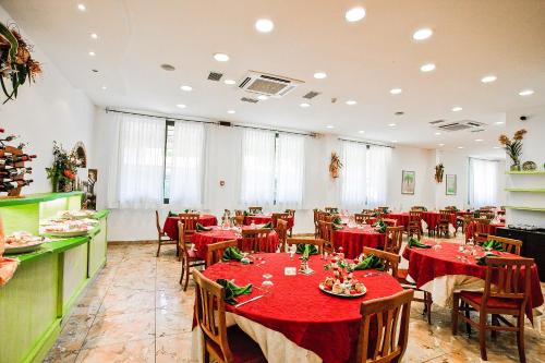 Park Hotel Zaira - image 12