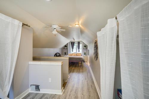 Minneapolis Home Mins From US Bank Stadium and More in 金黃谷