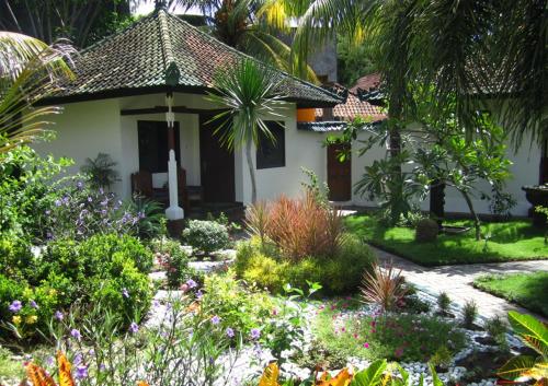 Garden, Absolute Scuba Bali Dive Resort in Padang Bai