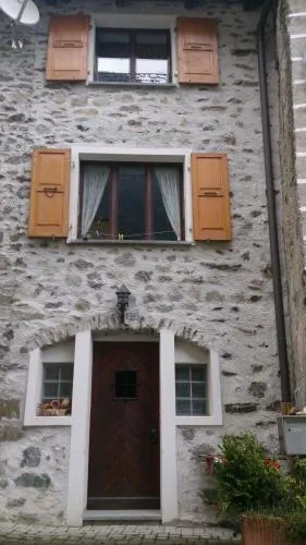 Al Piazzo 414 in Brusio, Schweiz