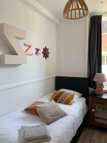  Gezellig strand appartement aan zee in Katwijk aan Zee