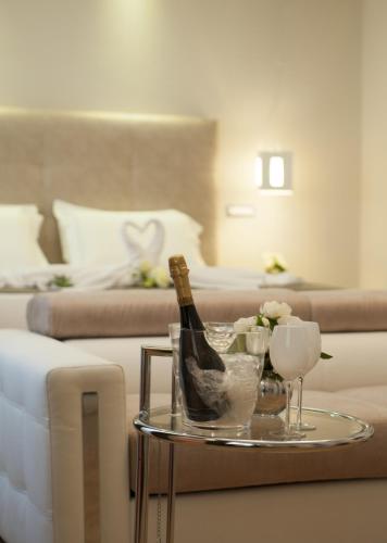 Terrazza Marco Antonio Luxury Suite - image 4