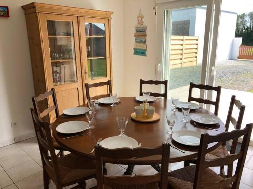 Maison familiale à 1km de la mer (Maison familiale a 1km de la mer) in Blainville-Sur-Mer