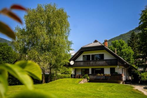 Apartments Korošec Breda