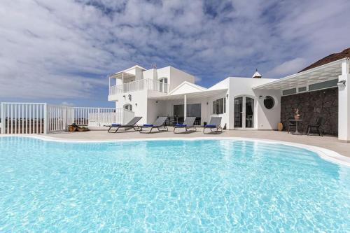 Ocean views and relax in Lanzarote