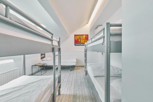 The Legacy by 2GO4 City Center Room Type - Bed in 6-Bed Female Dormitory Room