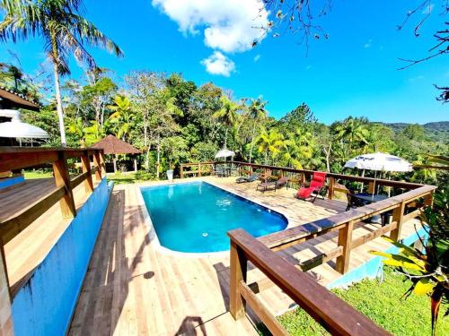 Sítio em Juquitiba com Wi-Fi, Piscina e horta