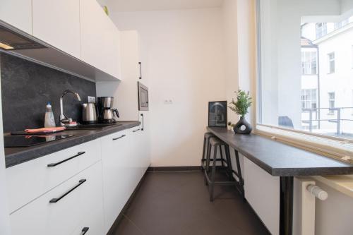 What a Flat on Krakovska - image 3