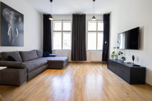 Deluxe Apartment image 9