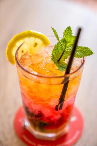 Club Can Bossa - image 6