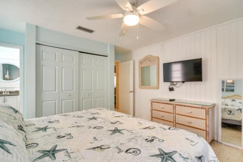 Largo Home with Private Pool and Spa 4 Miles to Beach! - image 6