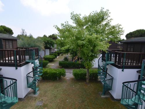  Spacious Bungalow with AC near sea in Casal Borsetti