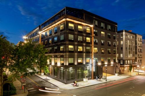 The Blake Hotel in New Haven, USA