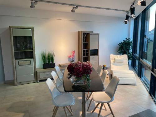 Apartament III w Centrum - Winda - 50 metrów od Starego Rynku (Apartament III w Centrum - Winda - 50 metrow od Starego Rynku) in Коцержина