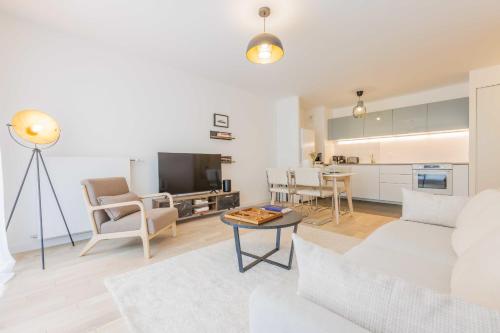 Modern apartment 2BR - Marché aux puces de Paris Saint Ouen - Location saisonnière - Saint-Ouen-sur-Seine