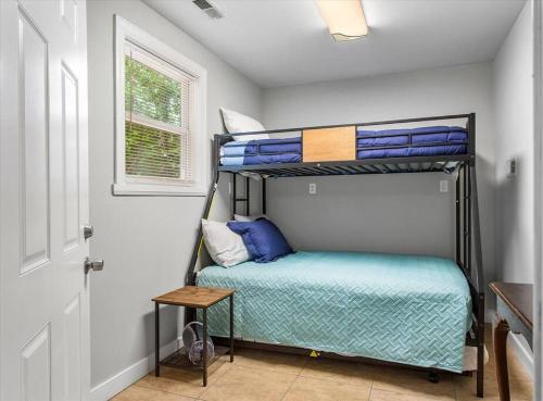 Modern Comforts, Classic Charm: Neighborhood Gem, Richmond (fotografie 6)